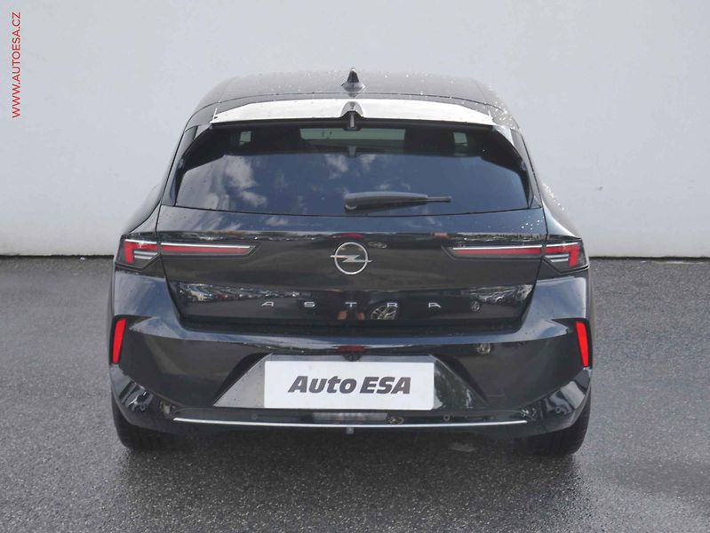 Opel Astra (2023) 1.2PT, 1.maj,ČR, Elegance - fotka 5 z 15