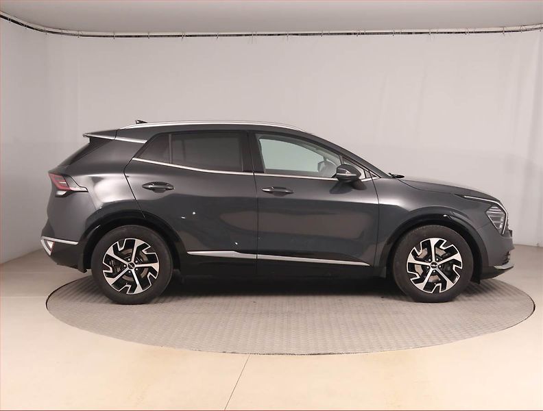 Kia Sportage (2022) Top 1.6 CRDi MHEV - fotka 6 z 17