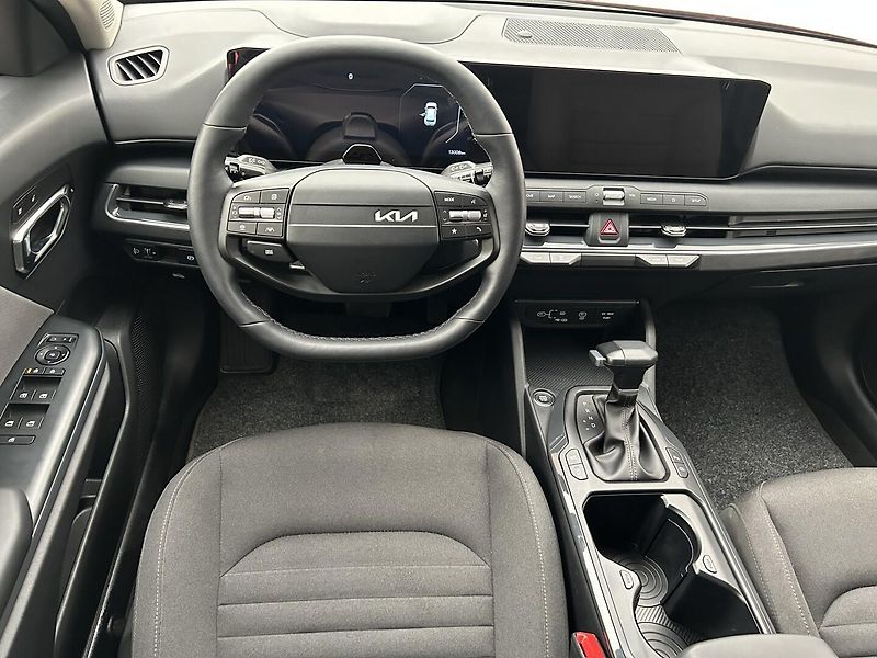 Kia K4 1.6 T-GDi EXCLUSIVE 110 KW (20 - fotka 5 z 26