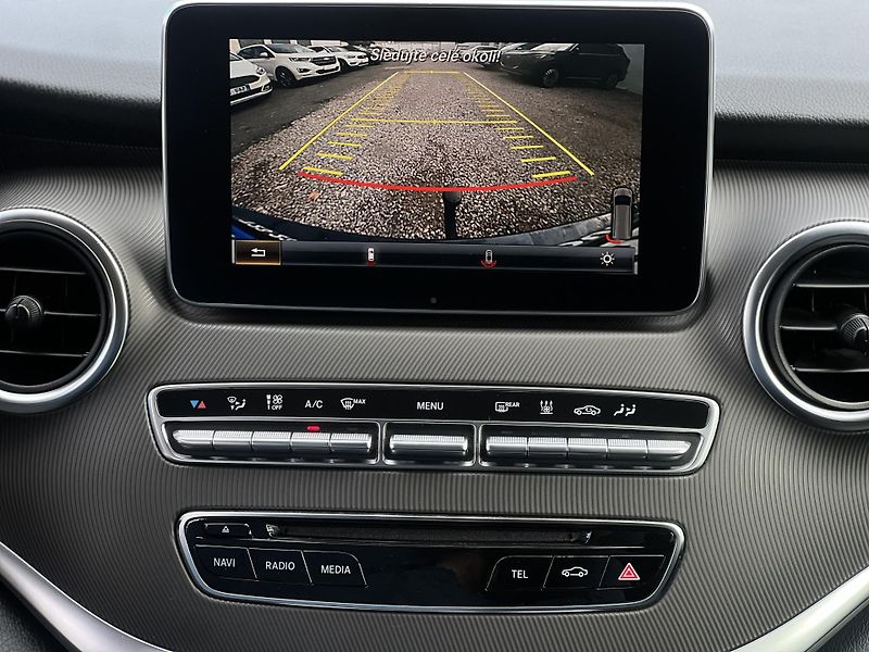 Mercedes-Benz Třídy V (2018)  V-Class 250d L 4MATIC - fotka 15 z 32