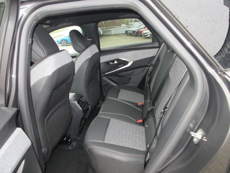 Peugeot 3008 (2026) ALLURE Hybrid 145 e-DCS6 - fotka 18 z 20