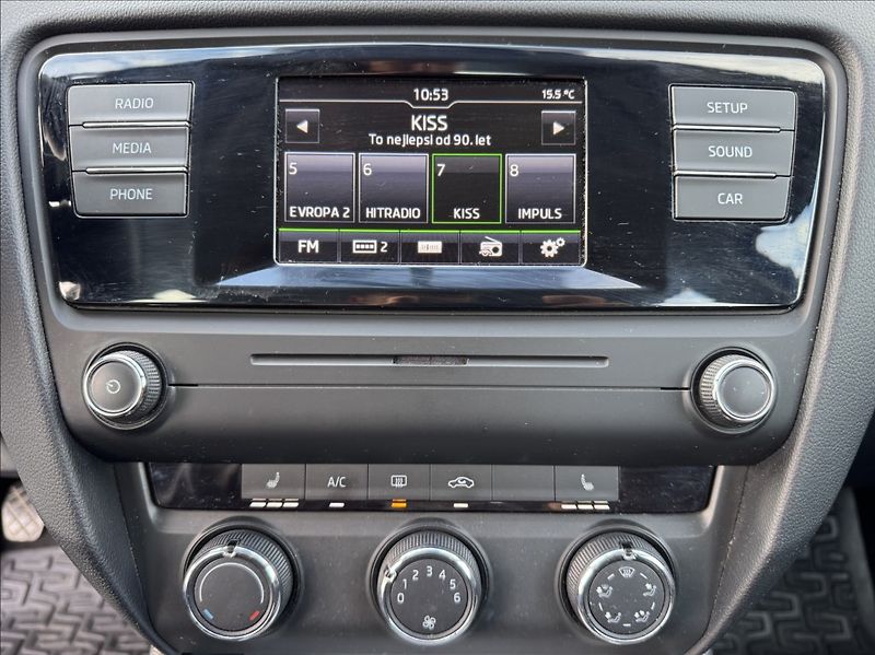 Škoda Octavia 1,6 TDI 81kW 2.maj původ ČR - fotka 33 z 50