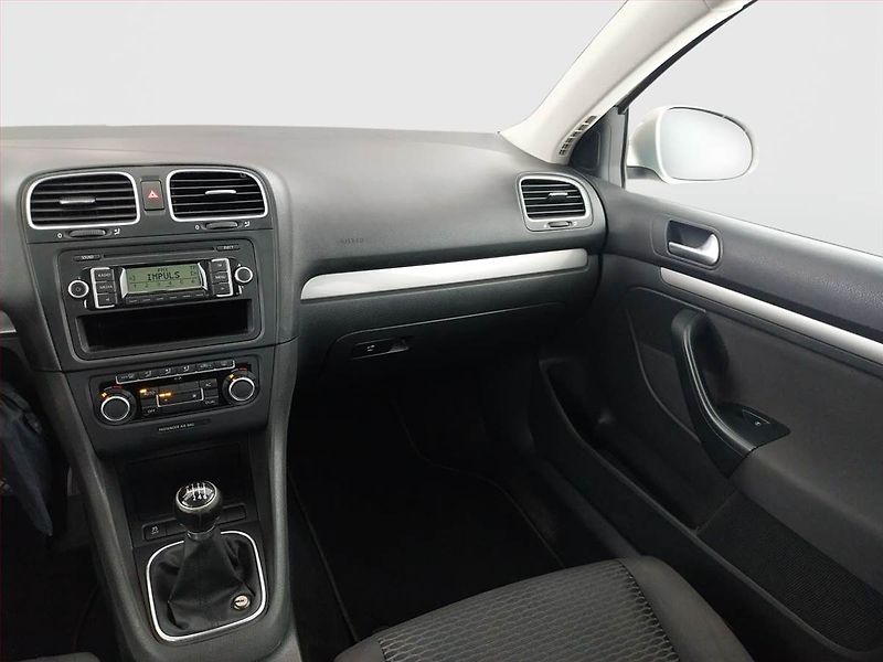 Volkswagen Golf (2010) 1.2 TSI, ČR,1.maj, Serv.kniha - fotka 8 z 16