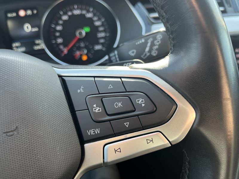 Volkswagen Passat Elegance 2.0 TDI 110 kW DSG Va - fotka 14 z 24
