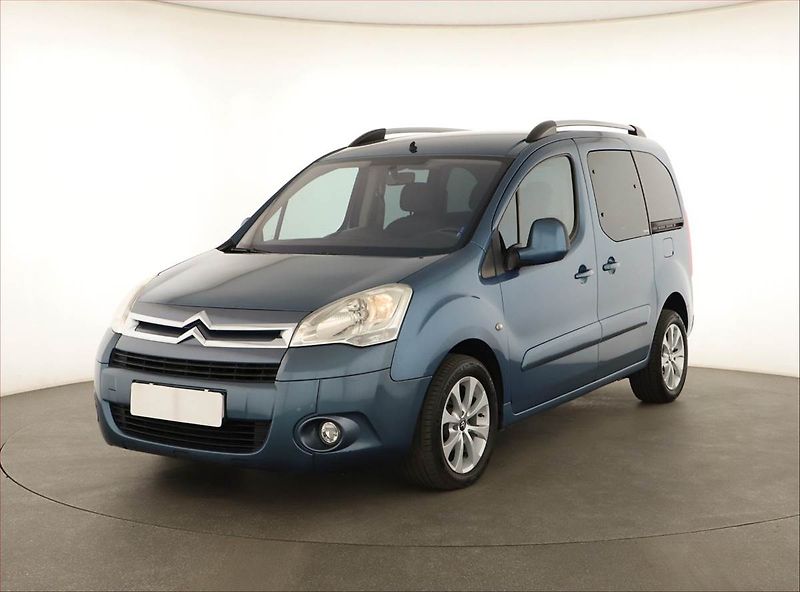 Citroën Berlingo (2009) 1.6 HDi, 5Míst, ČR - fotka 2 z 15