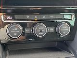 Volkswagen Passat (2020) 2.0TDi, Business, DSG, navi - náhled 17