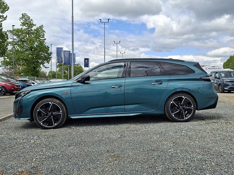 Peugeot 308 SW e-GT 115 kW/156k 54 kWh - fotka 4 z 30
