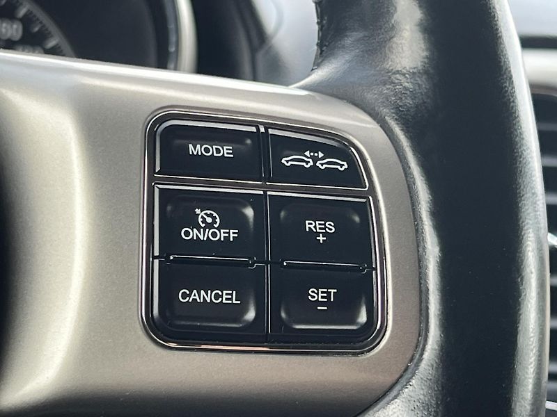 Jeep Grand Cherokee 3.0CRD OVERLAND KŮŽE odp.DPH - fotka 18 z 54