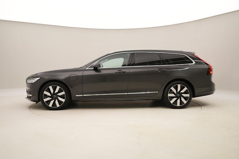 Volvo V90 T6 AWD RECHARGE BRIGHT PLUS - fotka 10 z 64