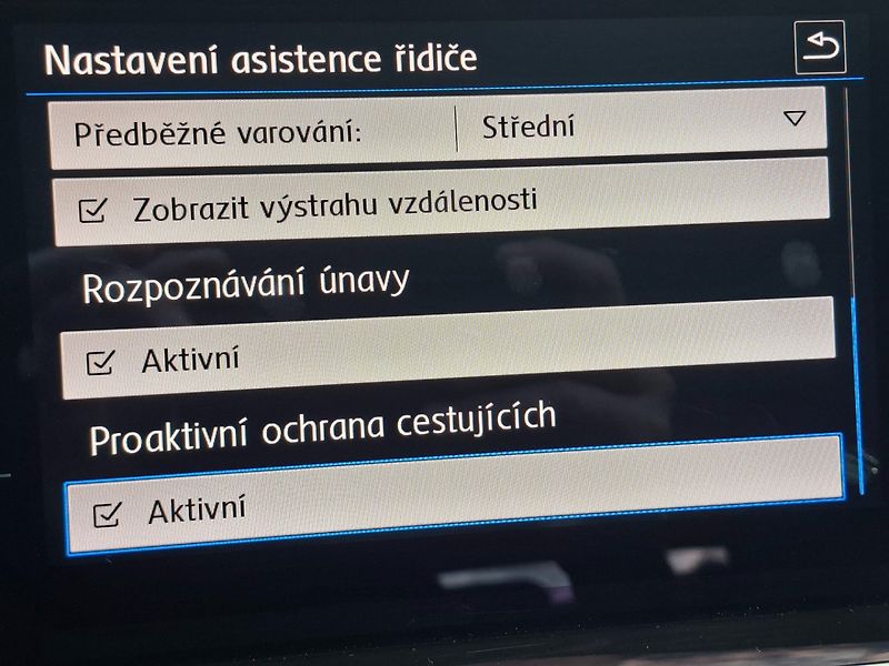 Volkswagen Polo (2017) 1.0TSI 70kW MAN -NOVÉ V ČR - fotka 17 z 39