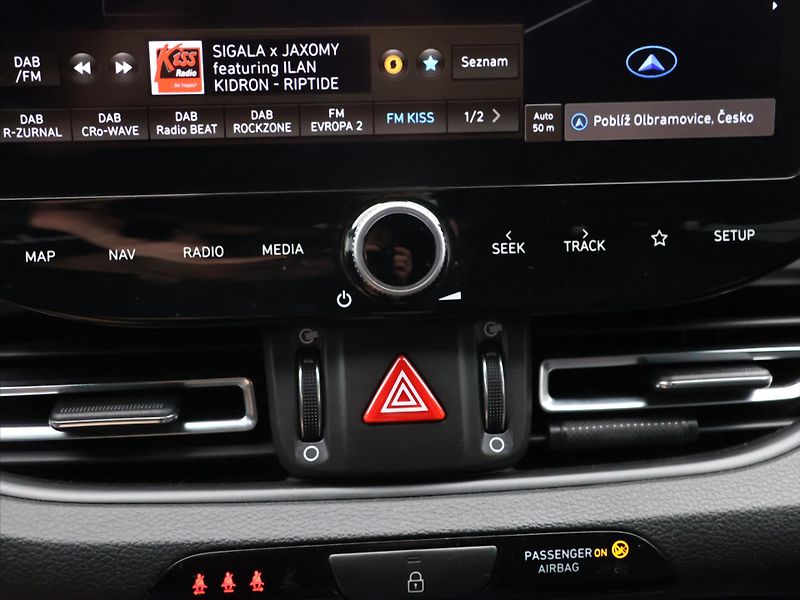 Hyundai i30 1,5 T-GDI N Line SmartKey CZ - fotka 22 z 32
