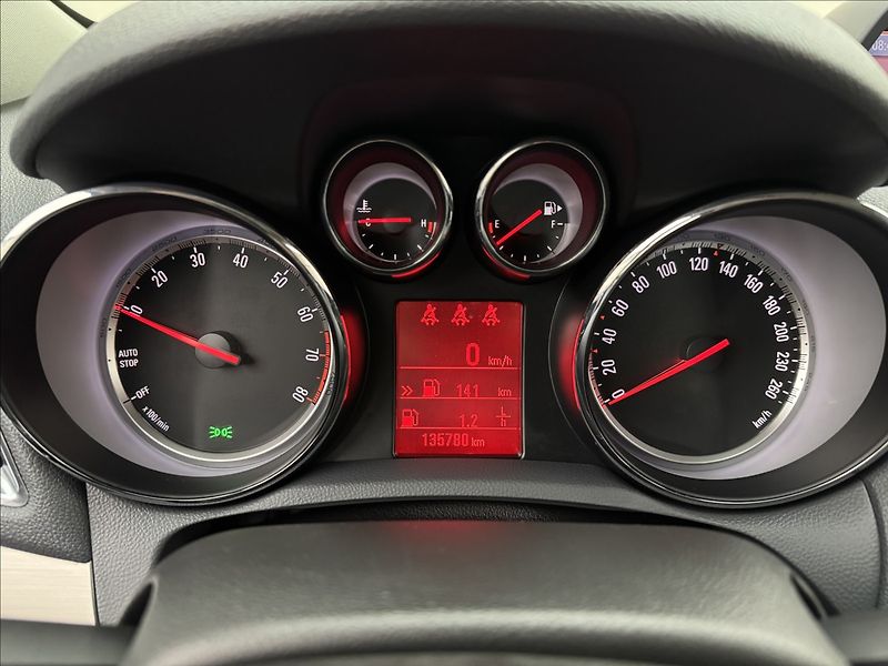 Opel Mokka 1,6 i COSMO KŮŽE VÝHŘEV KAMERA - fotka 13 z 32