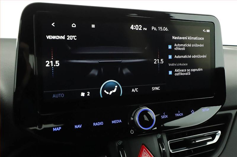 Hyundai i30 (2025) 1.5 T-GDI MHEV 48V, N-Line - fotka 18 z 20