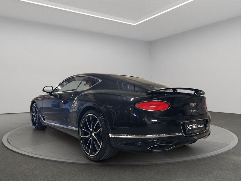 Bentley Continental GT (2019) W12 6.0 Bi-Turbo - fotka 7 z 22