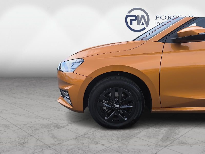 Škoda Fabia Top Selection 1.0 TSI 85kW DSG - fotka 25 z 25