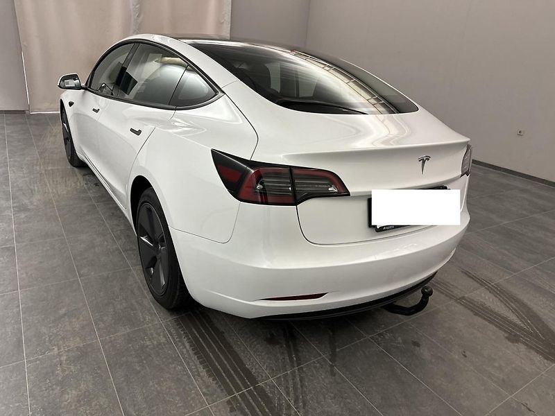 Tesla Model 3 STAND. RANGE 208w TZ SOH 94,7% - fotka 3 z 12