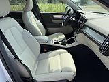 Volvo XC40 2.0 T4 4X4 360K KŮŽE ČR DPH! - náhled 39