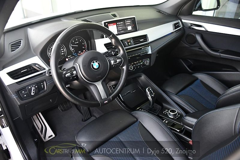 BMW X1 xDrive20d M-SPORT ČR - fotka 9 z 52