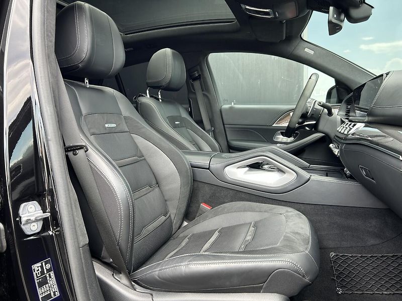 Mercedes-Benz GLE 53 AMG 4MATIC+ AIRMATIC Coupe - fotka 12 z 39