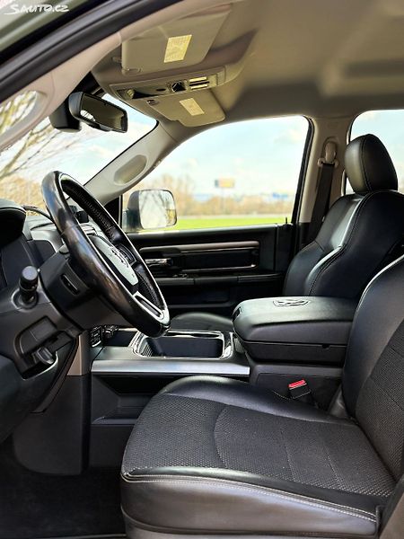 Dodge RAM 1500 5.7i V8 LPG 6/23 100Lnádrž E85 - fotka 11 z 20