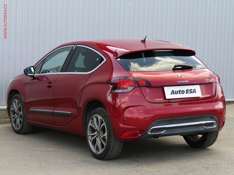 DS Automobiles DS4 (2012) 2.0 HDi, Navi, kůže - fotka 6 z 20