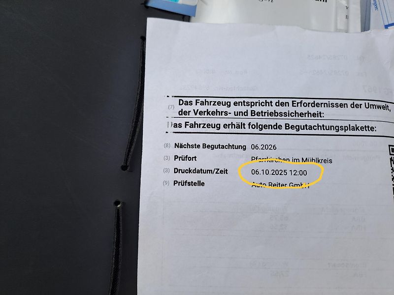 Volkswagen Passat (2006) 2.0 TDi  - fotka 32 z 32