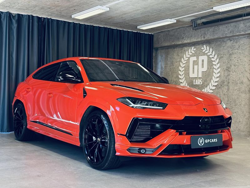 Lamborghini Urus (2023) S*23*B&O*MASAŽ*HUD*TV*CARBON - fotka 1 z 44