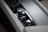 Volvo XC60 D5 AWD INSCRIPTION DPH*ČR 1.M* - náhled 25