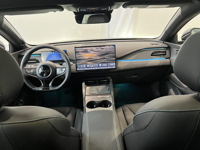 BYD Seal 6 (2025) DM-i Touring Comfort - fotka 13 z 30