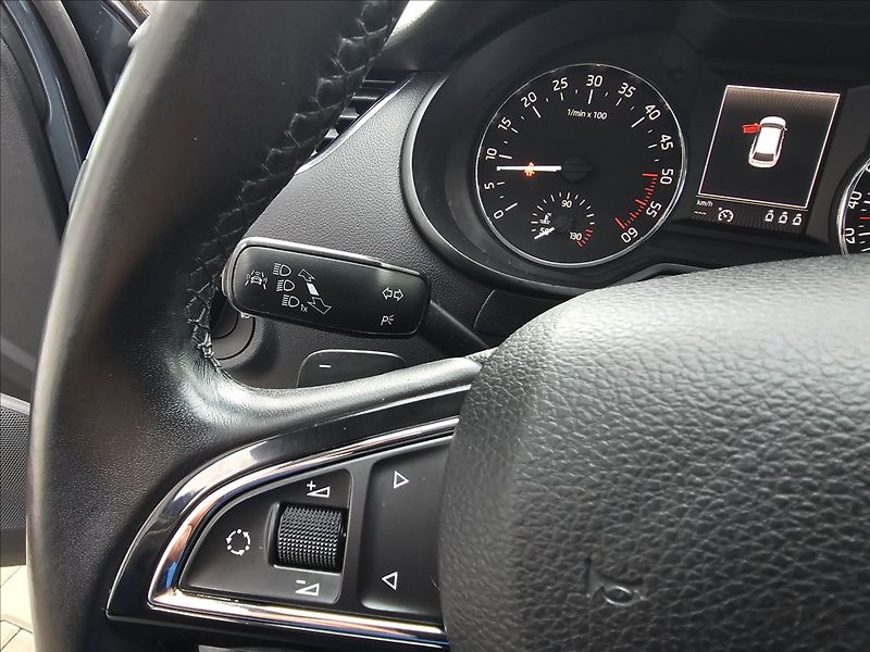Škoda Octavia III 2,0TDi 110KW DSG Elegance - fotka 17 z 49
