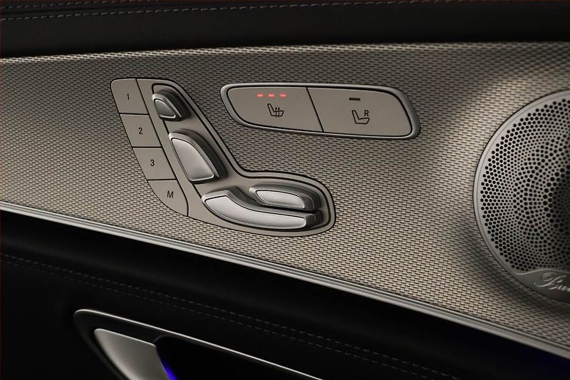 Mercedes-Benz Třídy E (2019) E 300 de - fotka 25 z 31