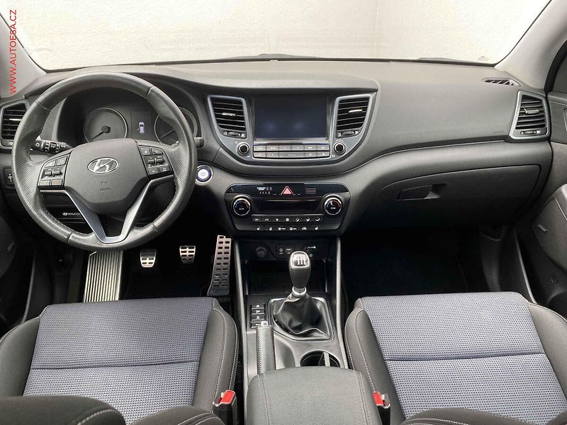 Hyundai Tucson (2018) 2.0 CRDI 4x4, ČR, AC, výhřev - fotka 8 z 19