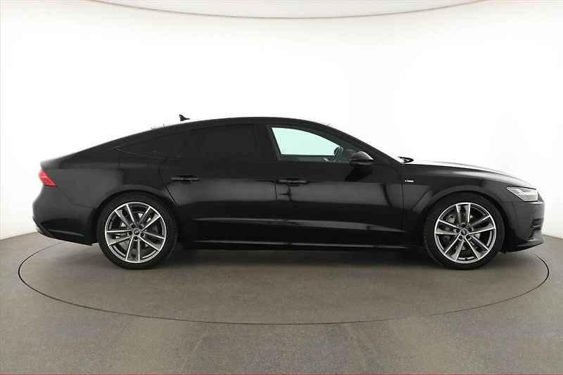 Audi A7 (2021) 50 TDI, 4X4, ACC, Matrix, ČR - fotka 6 z 25