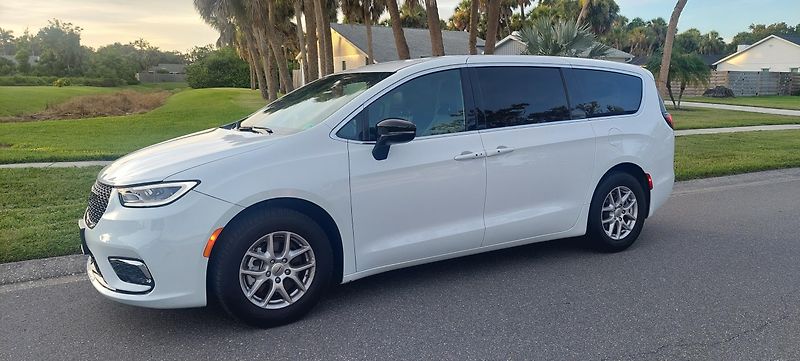 Chrysler Pacifica (2025) 2025 SKLADEM - fotka 24 z 33