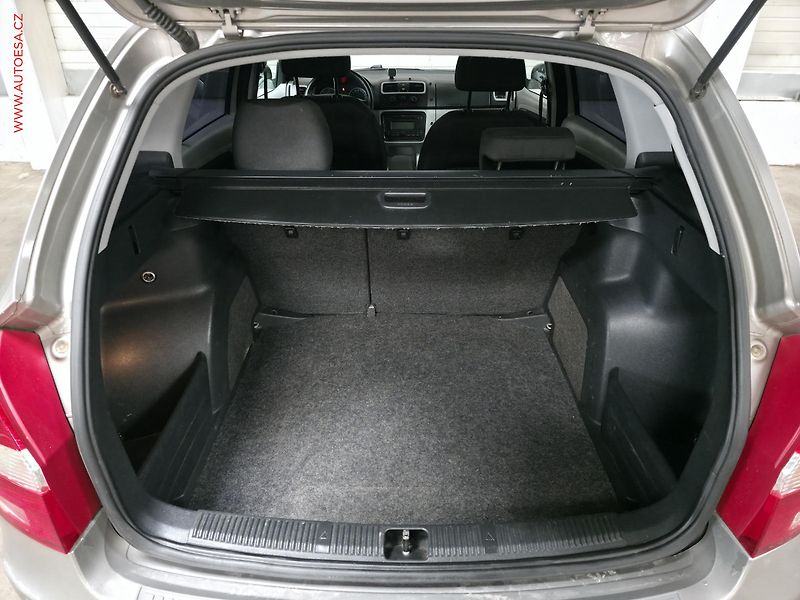 Škoda Fabia (2008) 1.4TDi, AC, TZ - fotka 7 z 15