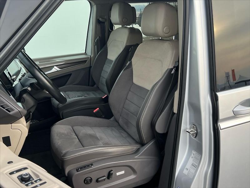 Volkswagen Multivan 2,0 TSi 150 kW 7DSG STYLE  T7 - fotka 11 z 33