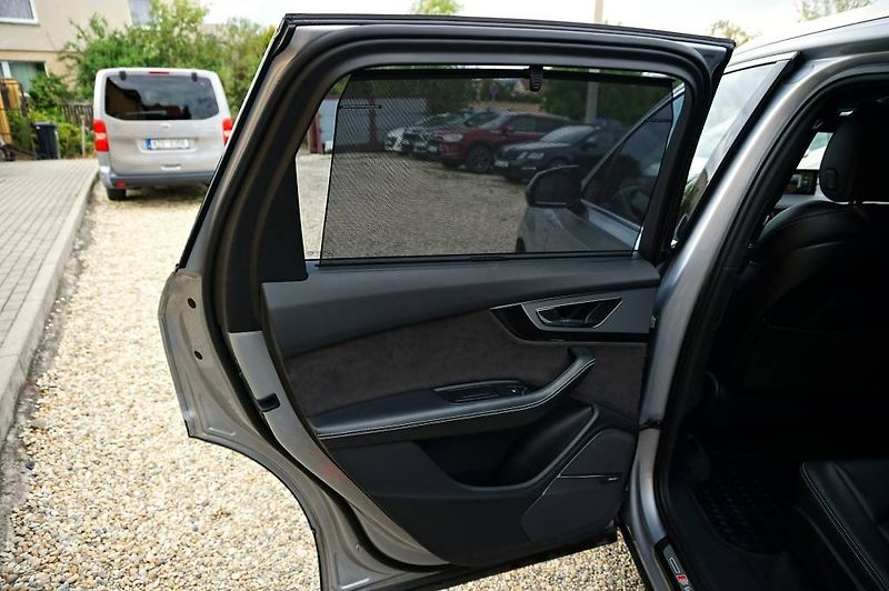 Audi Q7 (2016) S-LINE 3,0 TDI 200 kW - fotka 25 z 55