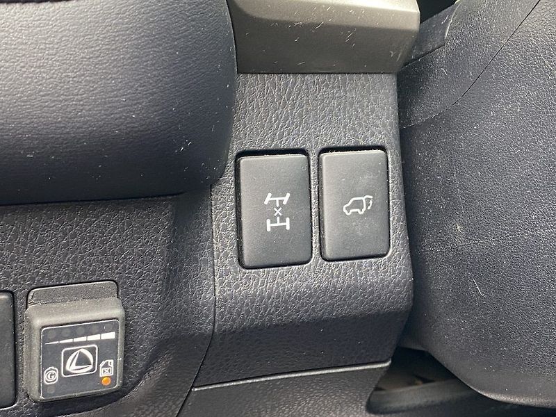 Toyota RAV4 2.0i, LPG, navi, 4x4, tažné - fotka 17 z 17