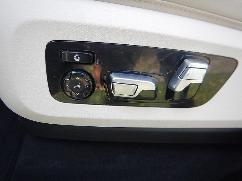 BMW X5 xDrive45e, ČR, 1. MAJ. - fotka 21 z 27