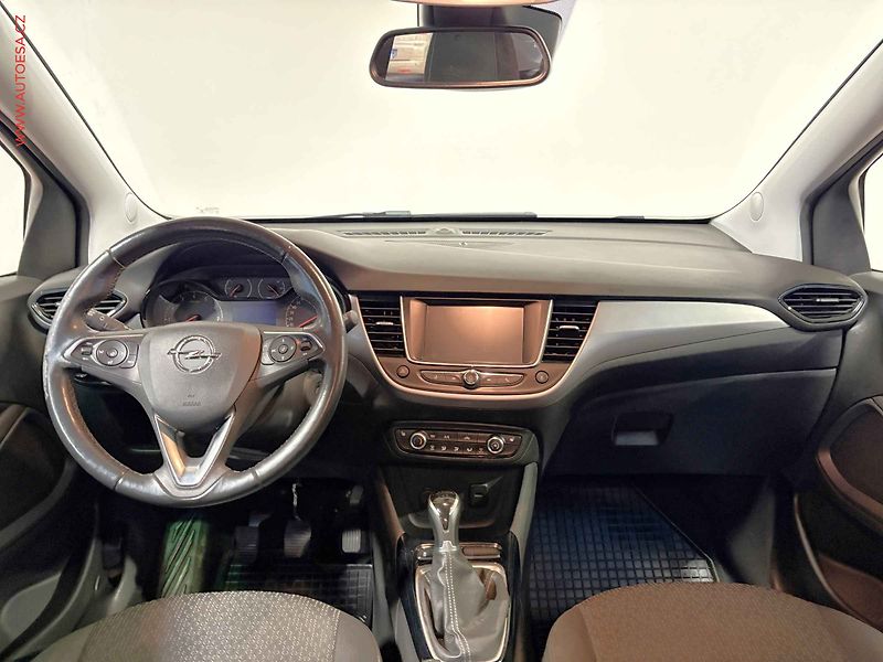 Opel Crossland X (2019) 1.2 i, 2.maj,ČR, AC, výhřev - fotka 8 z 14
