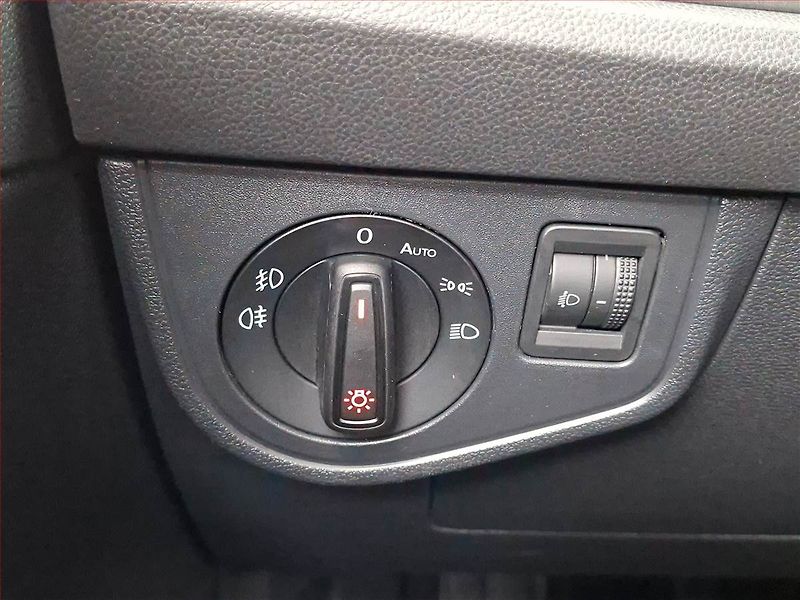 Volkswagen Polo (2018) 1.0 TSI, Park. senzory - fotka 17 z 18