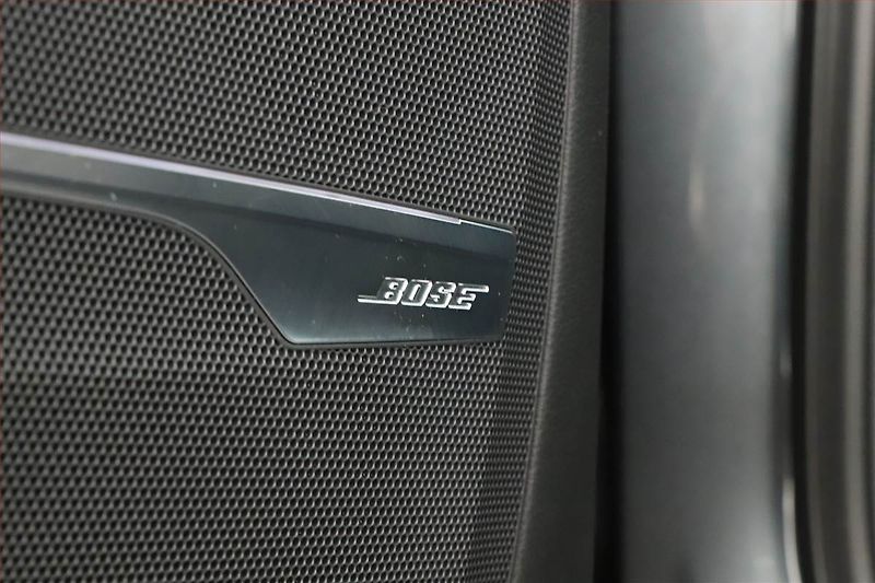 Audi Q7 (2019) S-Line 50 TDI - fotka 12 z 21