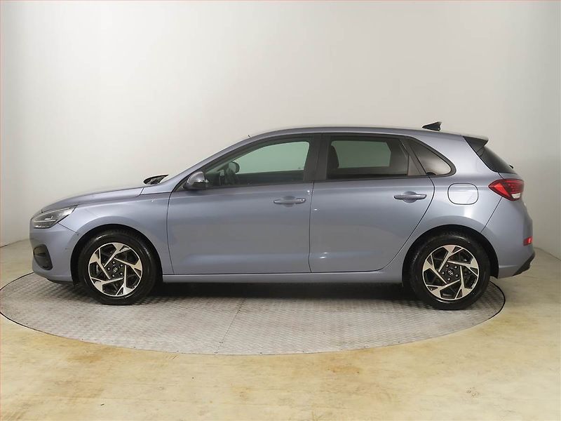 Hyundai i30 (2024) 1.5 DPI, Serv.kniha, Navi - fotka 3 z 20