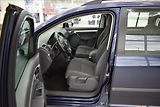 Volkswagen Touran 1,6 TDi, 7-míst,NAVI,1.maj., - náhled 10