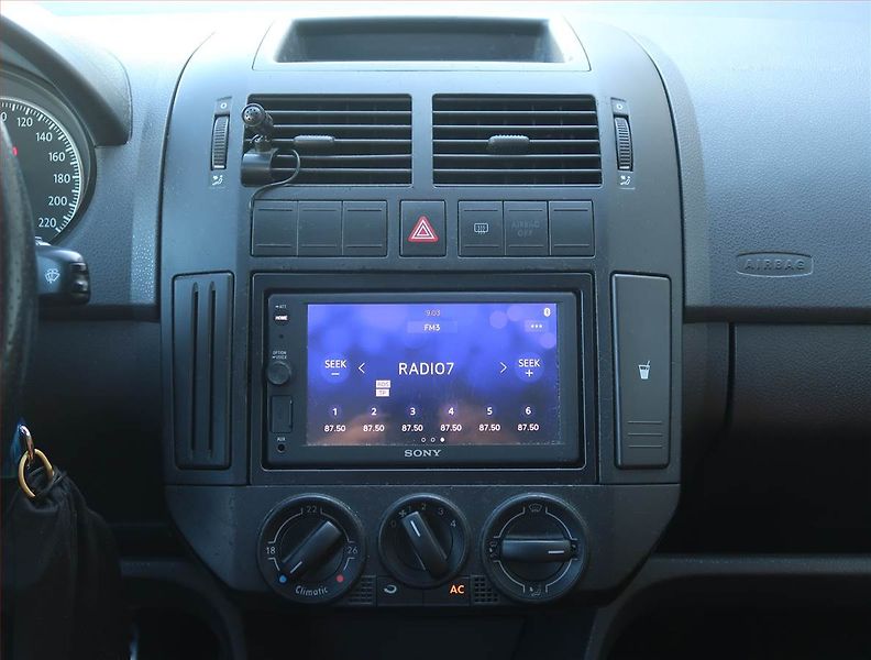 Volkswagen Polo (2006) Cross 1.2 12V, po STK - fotka 12 z 15