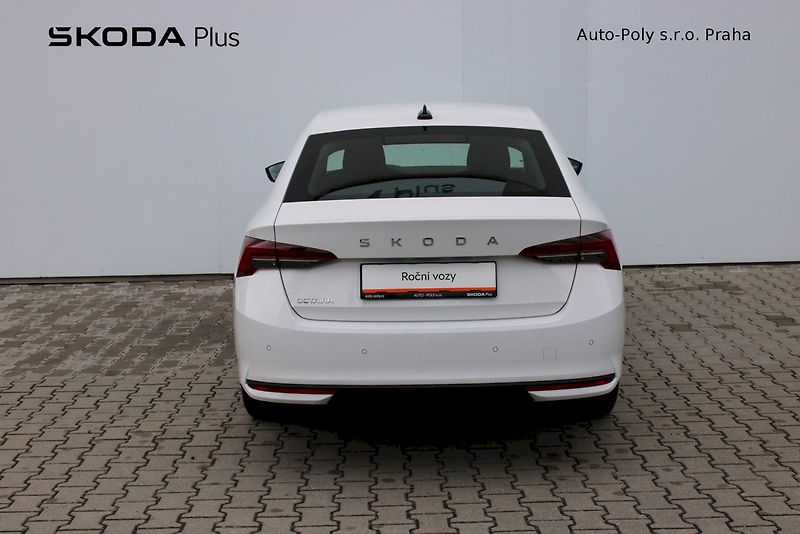Škoda Octavia (2025) Selection 1.5 TSI 85kw m-HEV D - fotka 9 z 25