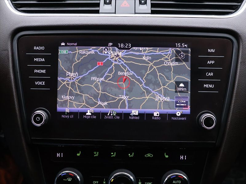 Škoda Octavia 2.0 TDI 110kW DSG L&K LED CZ - fotka 22 z 34