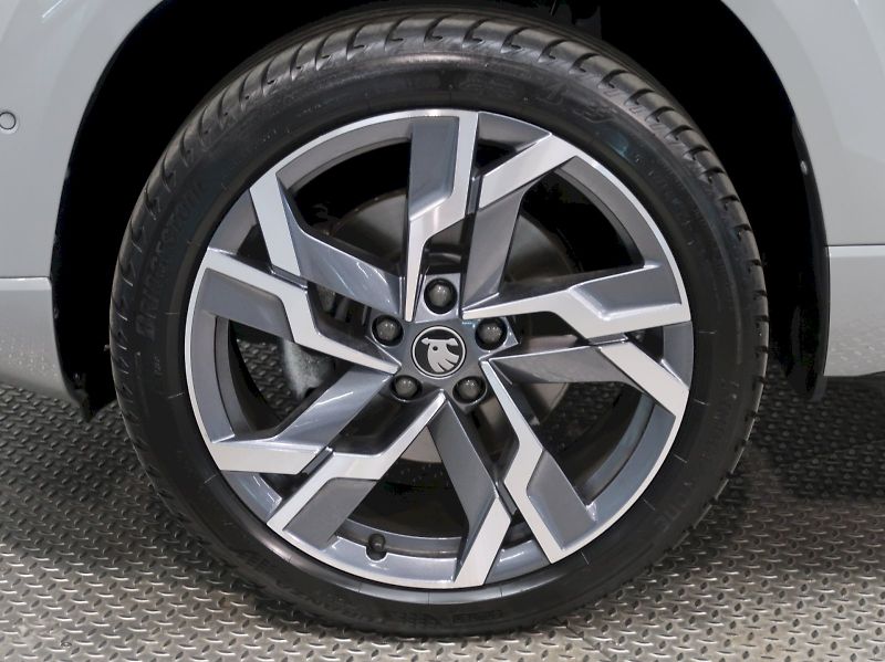 Škoda Karoq (2026) SPORTLINE 2.0TDI 110KW 4x4 DSG - fotka 12 z 45