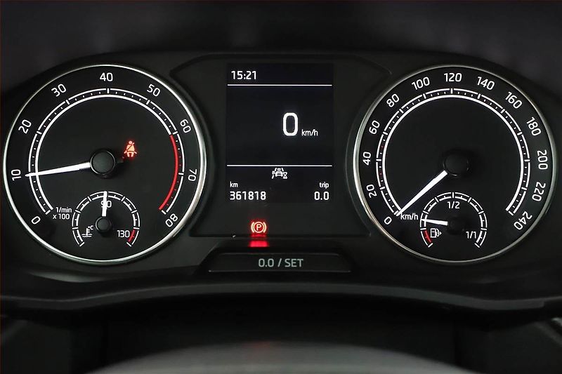 Škoda Fabia (2023) 1.0 TSI, ČR,1.maj, Tempomat - fotka 8 z 14