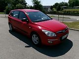 Hyundai i30 (2009) CW 1.6 CRDi KOUPENO ČR - náhled 3